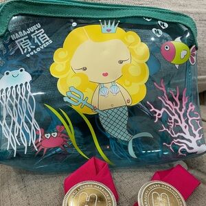 Gwen Stefani Harajuku Lovers make up bag.